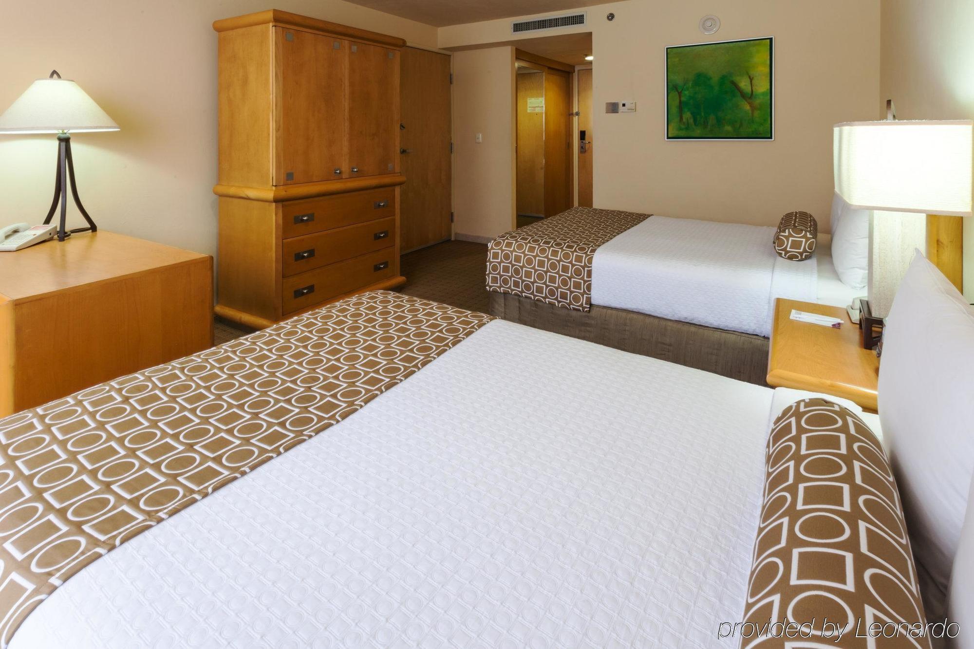 Gamma By Fiesta Americ Xalapa Nubara Экстерьер фото A room at the Hotel Valley Ho
